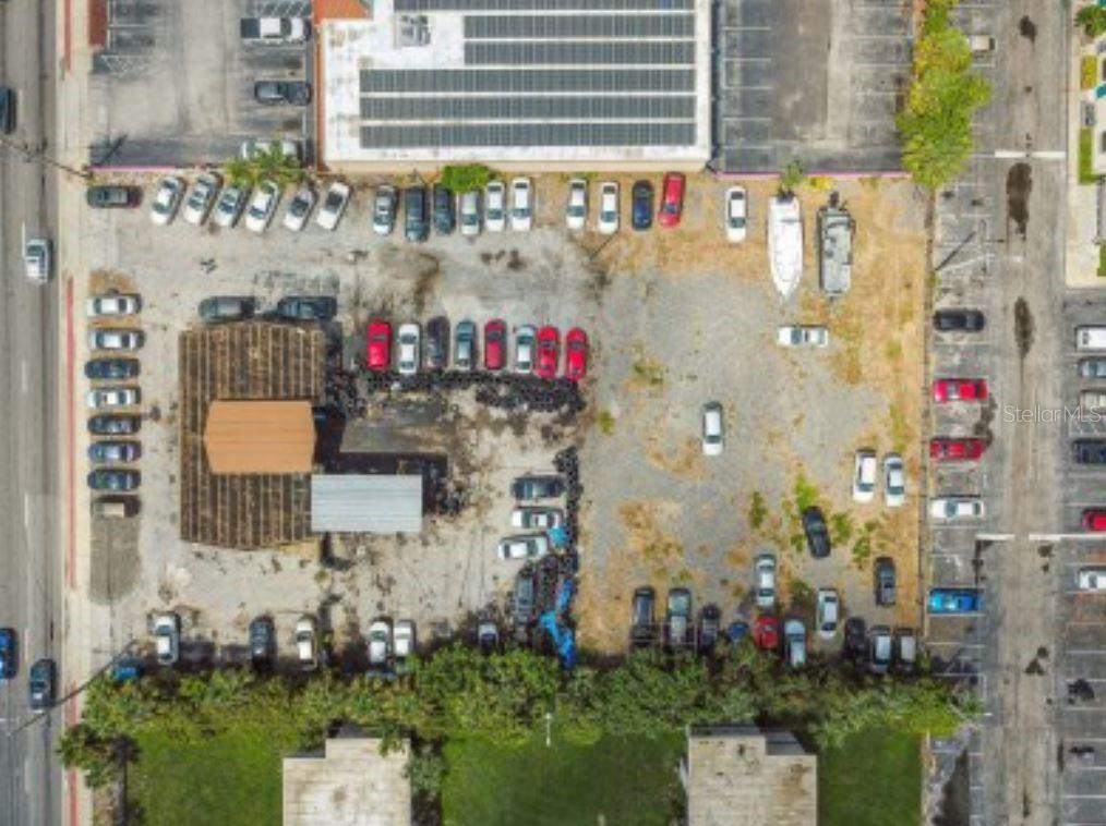 PINELLAS FARMS - Commercial Sale
