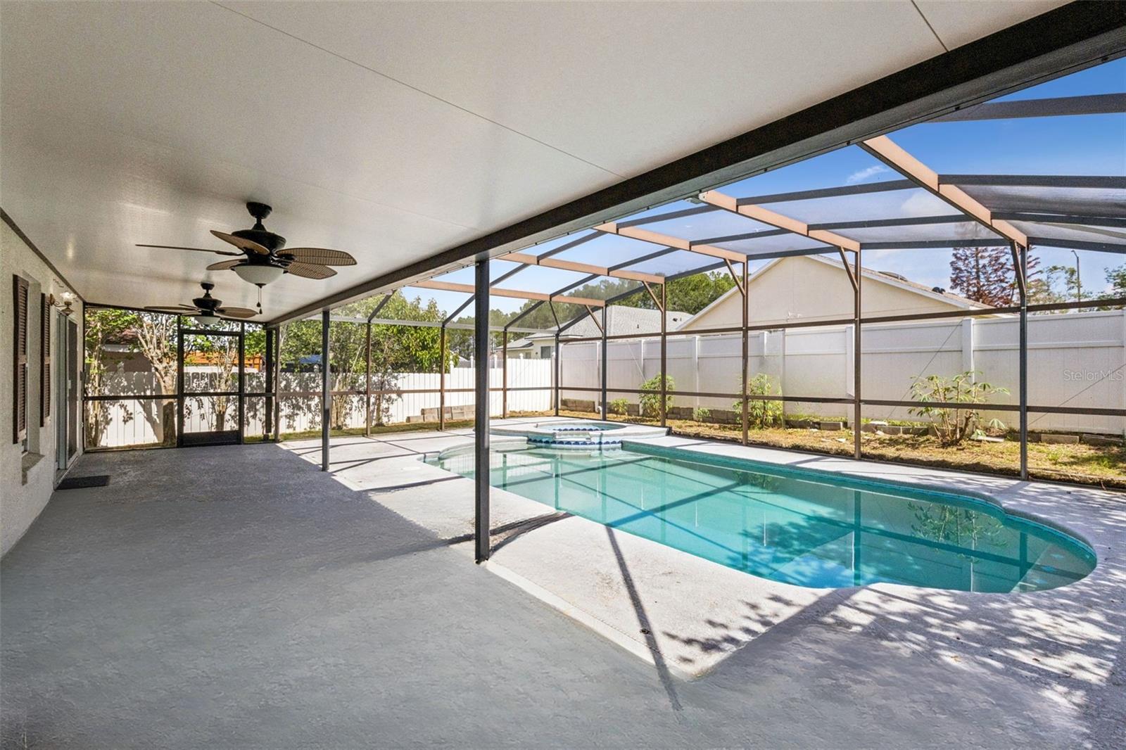 FLORIDA PINES PH 03 - Residential