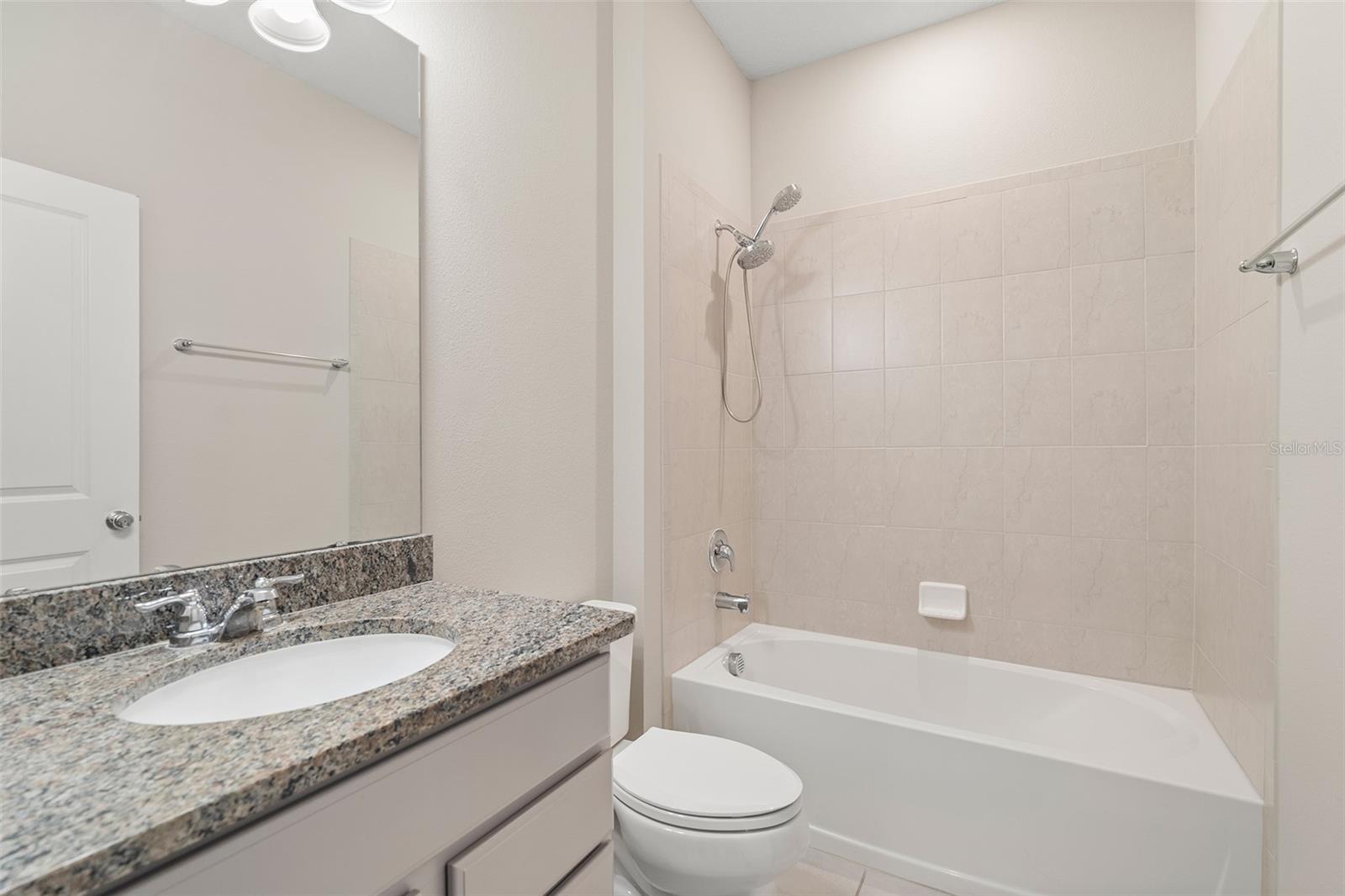 LAKESHORE AT NARCOOSSEE PH 2 - Residential