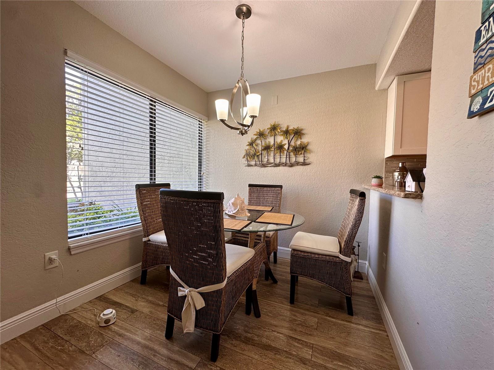 GRAND OAKS - Residential