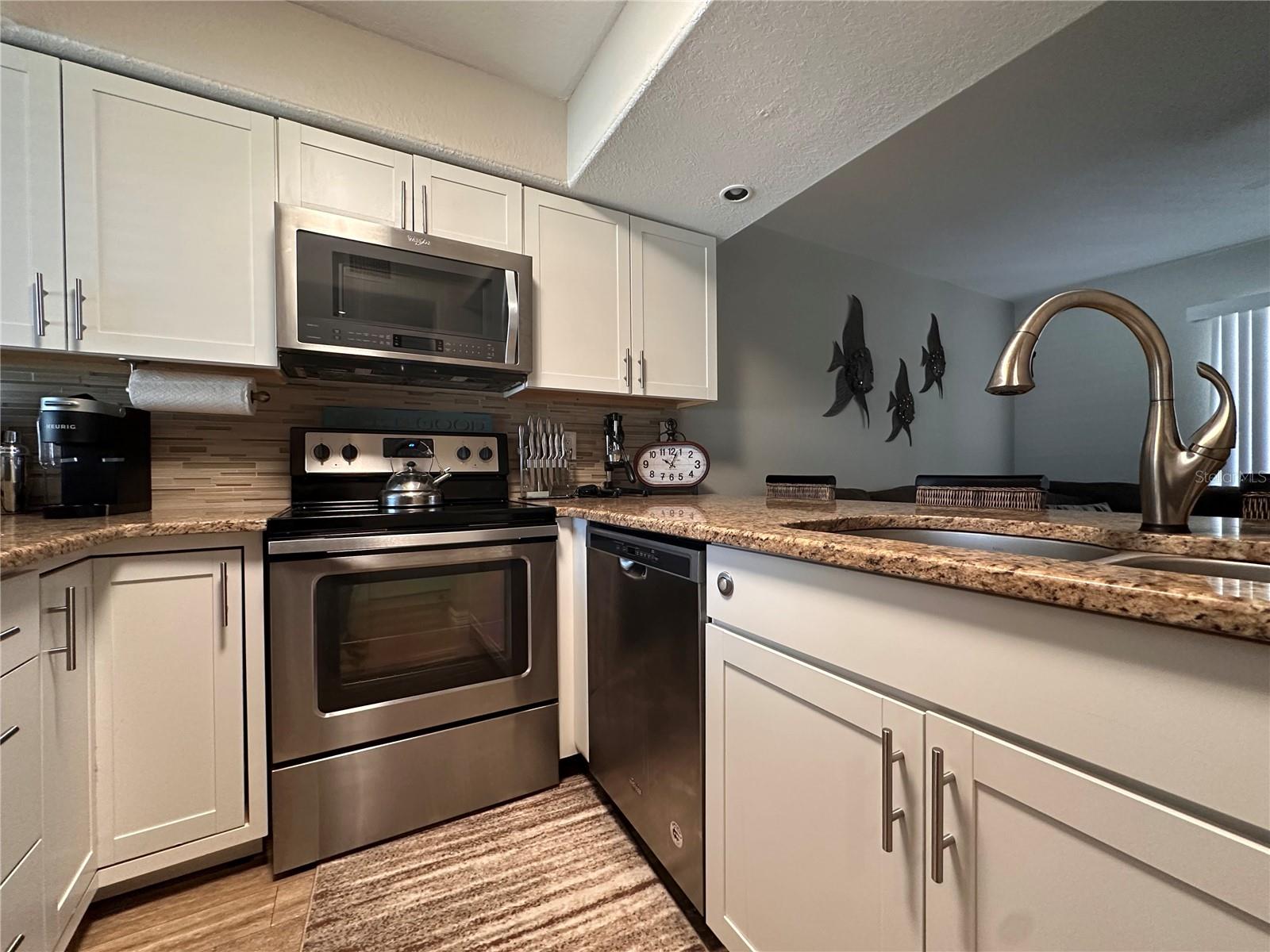 GRAND OAKS - Residential