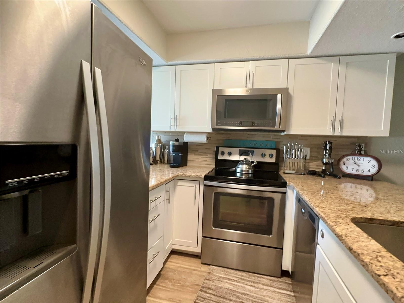 GRAND OAKS - Residential