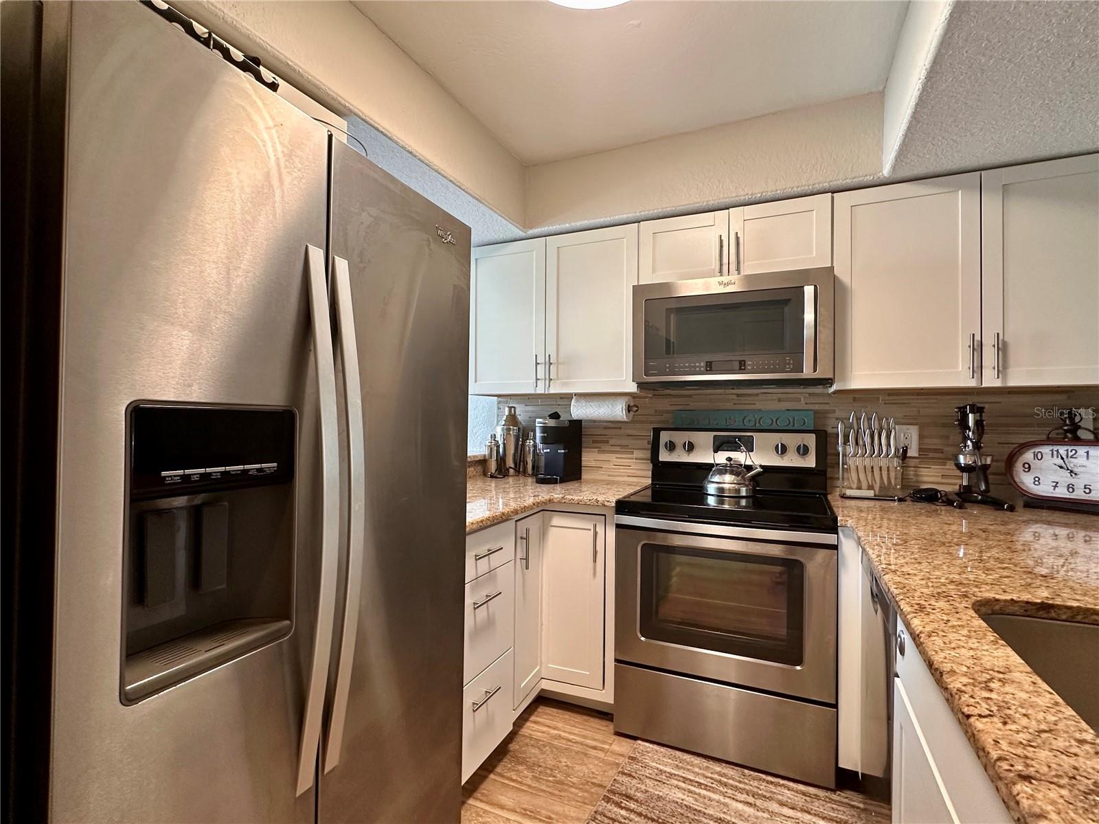 GRAND OAKS - Residential