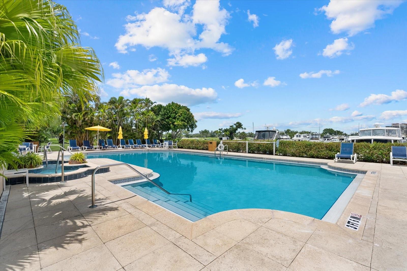 LONGBOAT KEY MOORINGS MARINA 2 - Residential