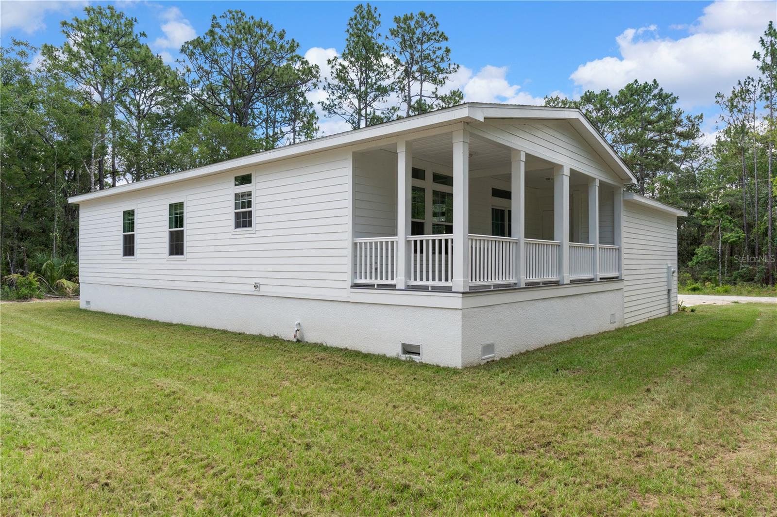 ROYAL HIGHLANDS - Residential
