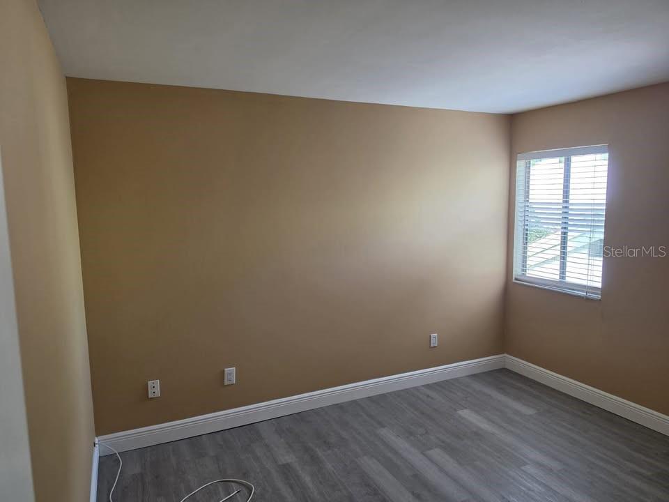 CARROLLWOOD VILLAGE PINE LAKE GARDEN VIL - Residential Lease