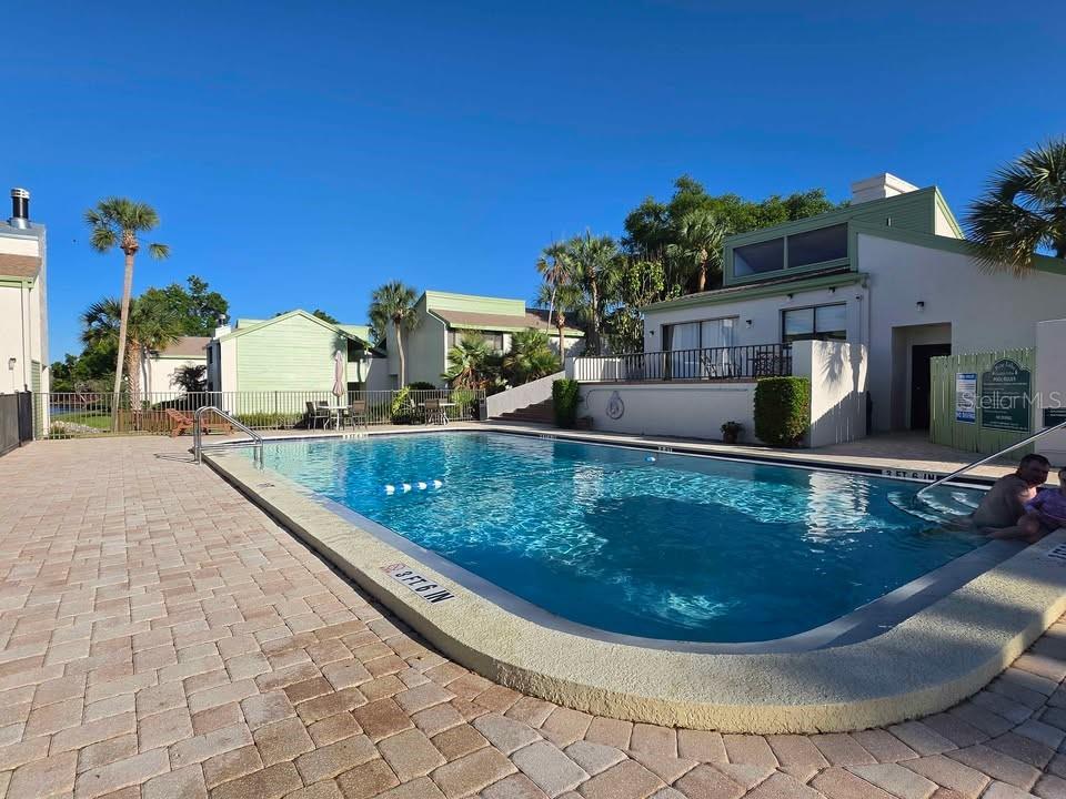 CARROLLWOOD VILLAGE PINE LAKE GARDEN VIL - Residential Lease