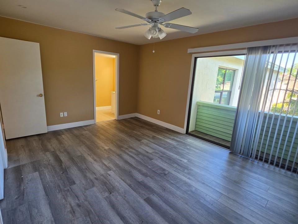 CARROLLWOOD VILLAGE PINE LAKE GARDEN VIL - Residential Lease