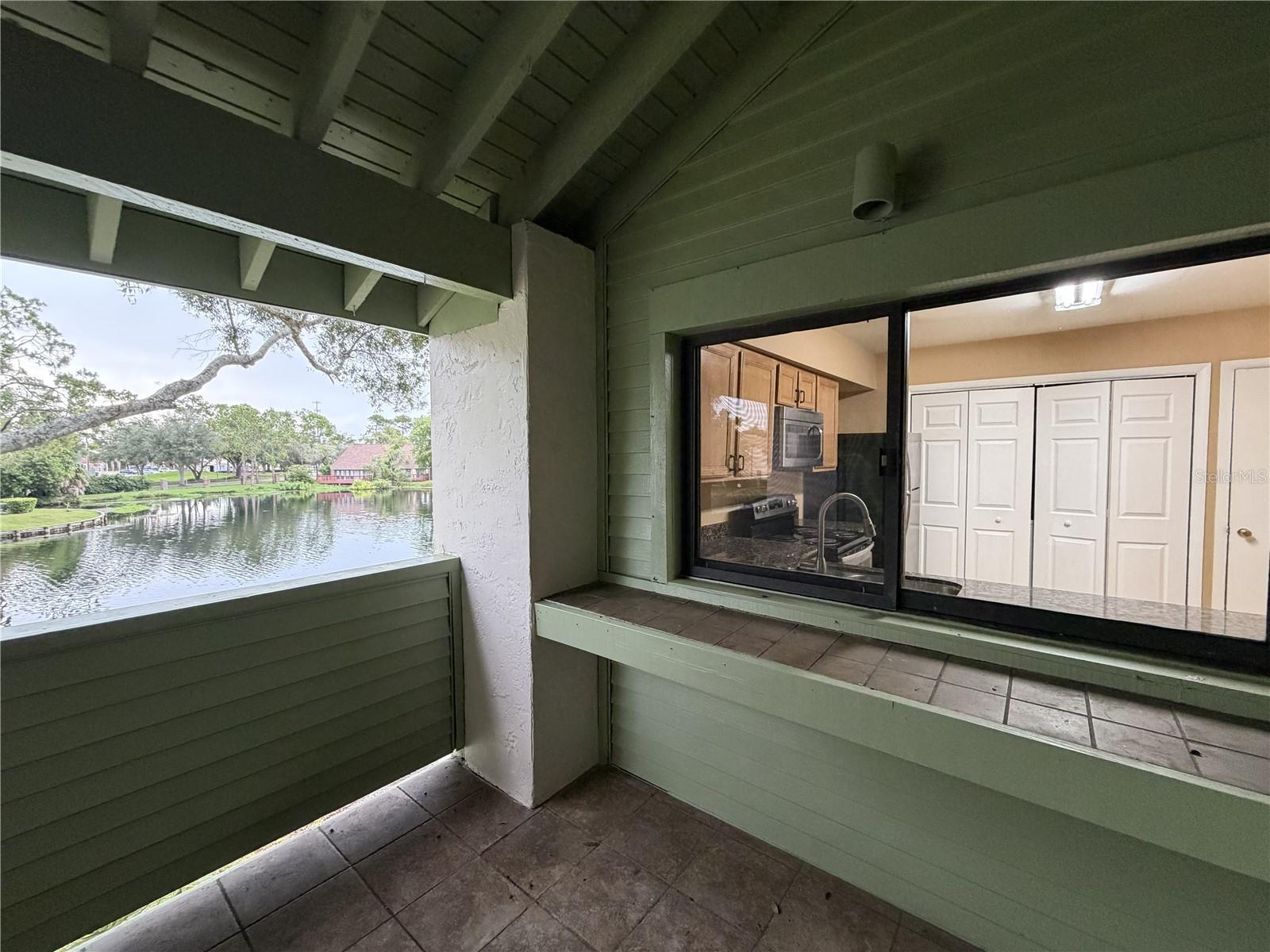 CARROLLWOOD VILLAGE PINE LAKE GARDEN VIL - Residential Lease