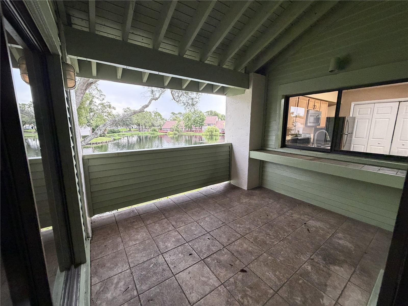 CARROLLWOOD VILLAGE PINE LAKE GARDEN VIL - Residential Lease