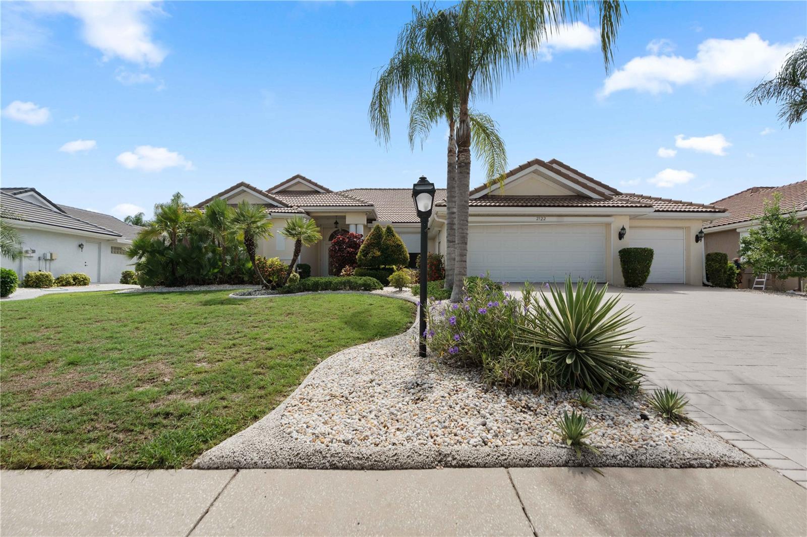 SUN CITY CENTER UNIT 256 - Residential