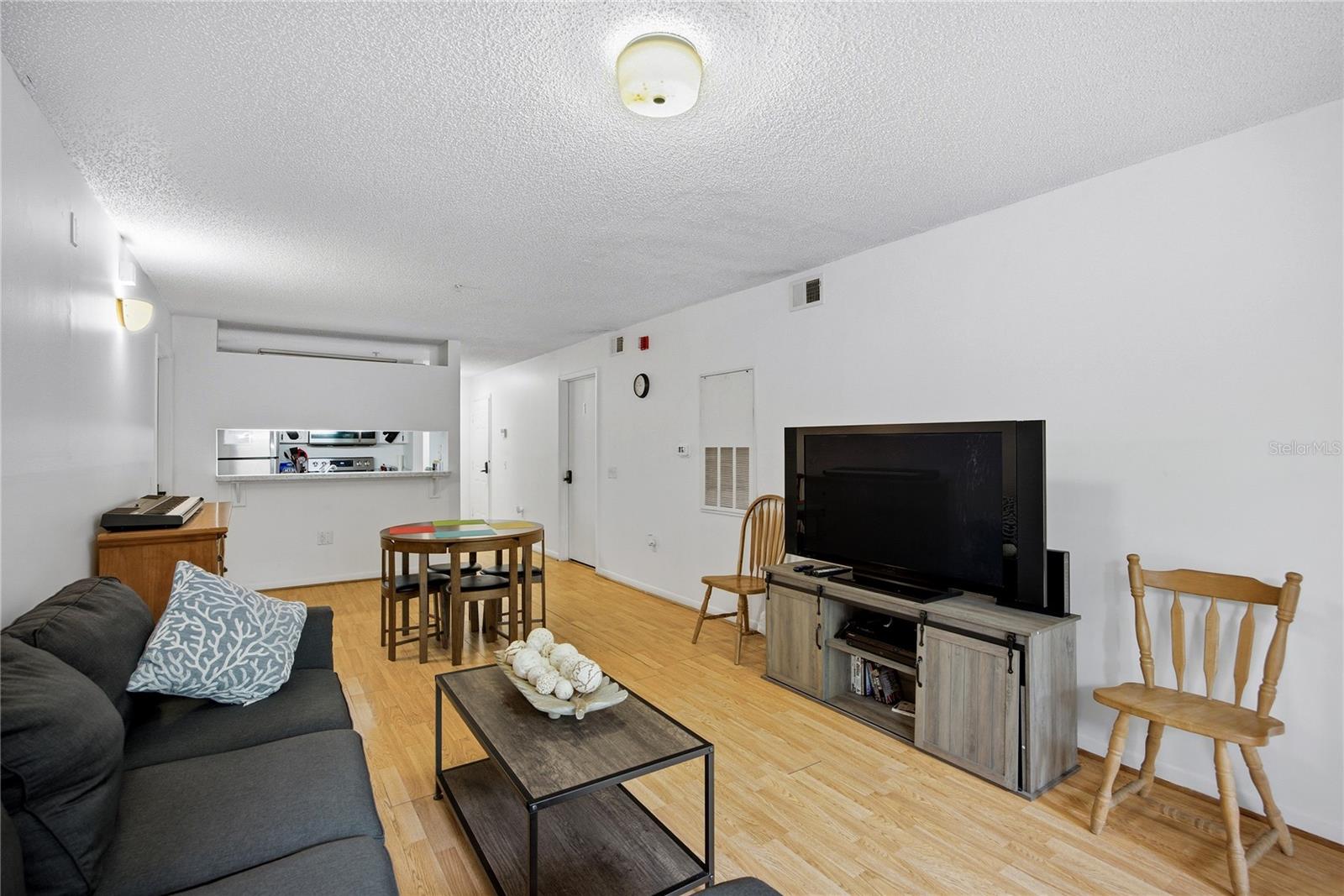 UNIV TERRACE - Residential