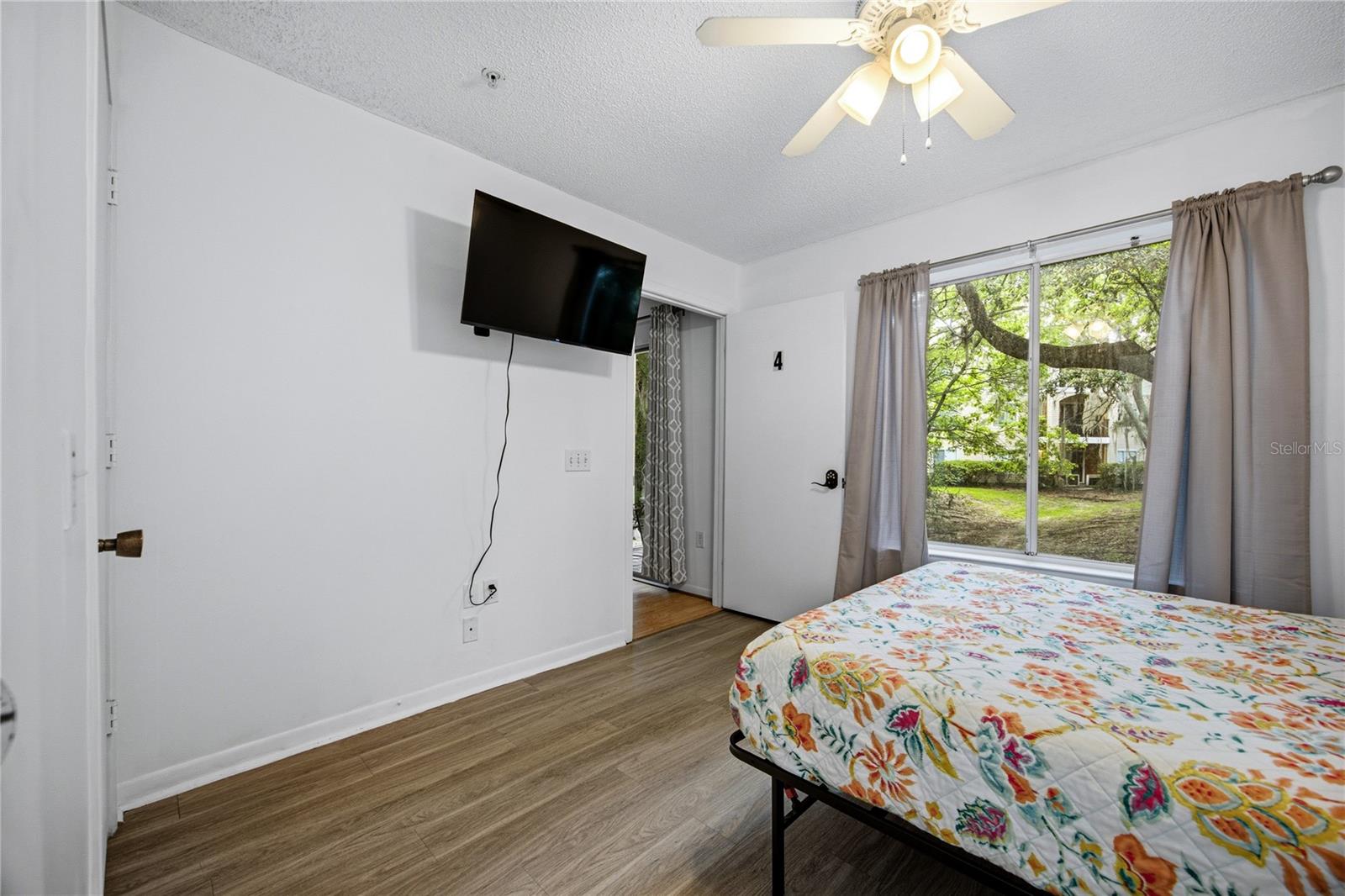UNIV TERRACE - Residential
