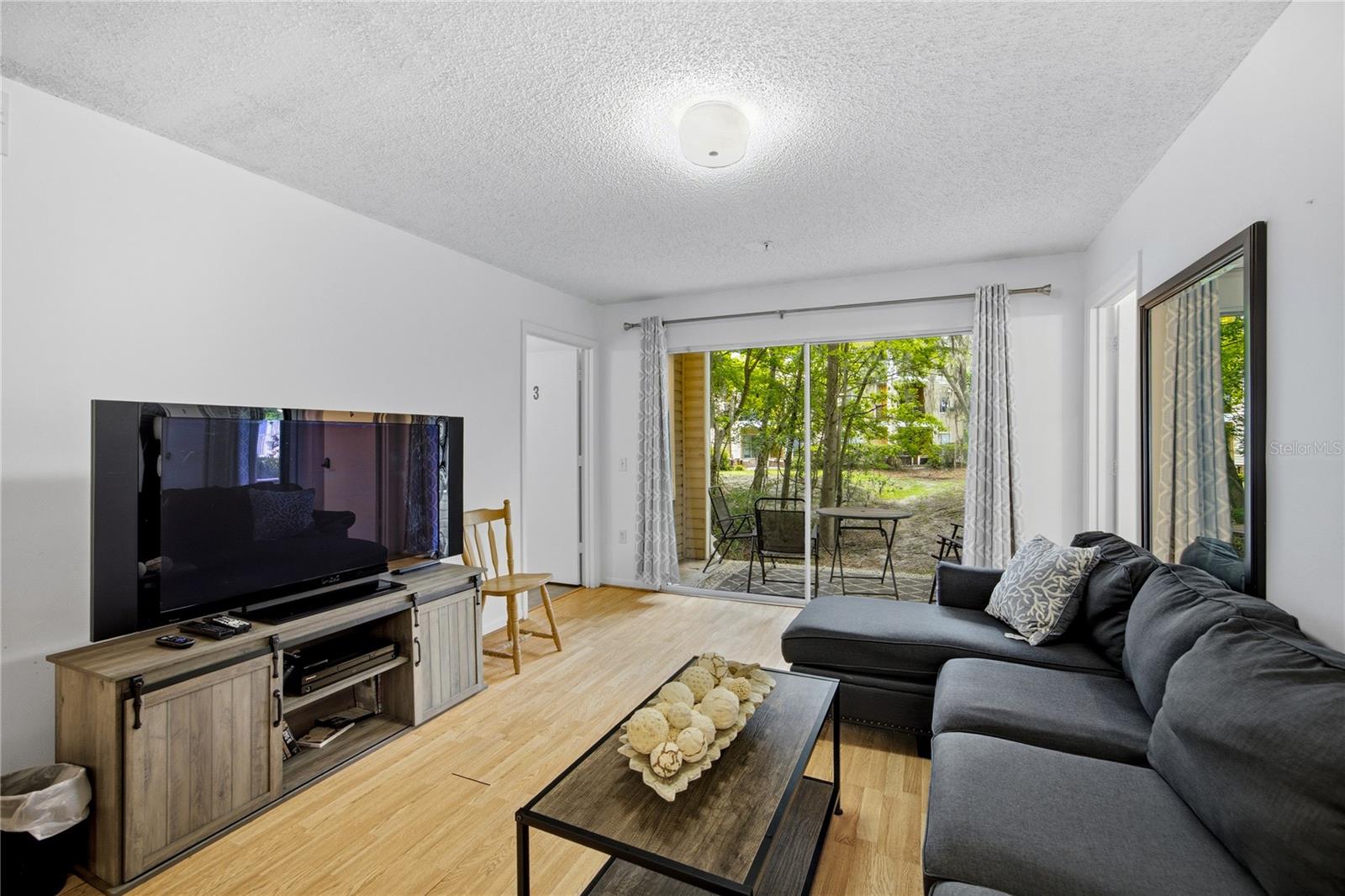 UNIV TERRACE - Residential