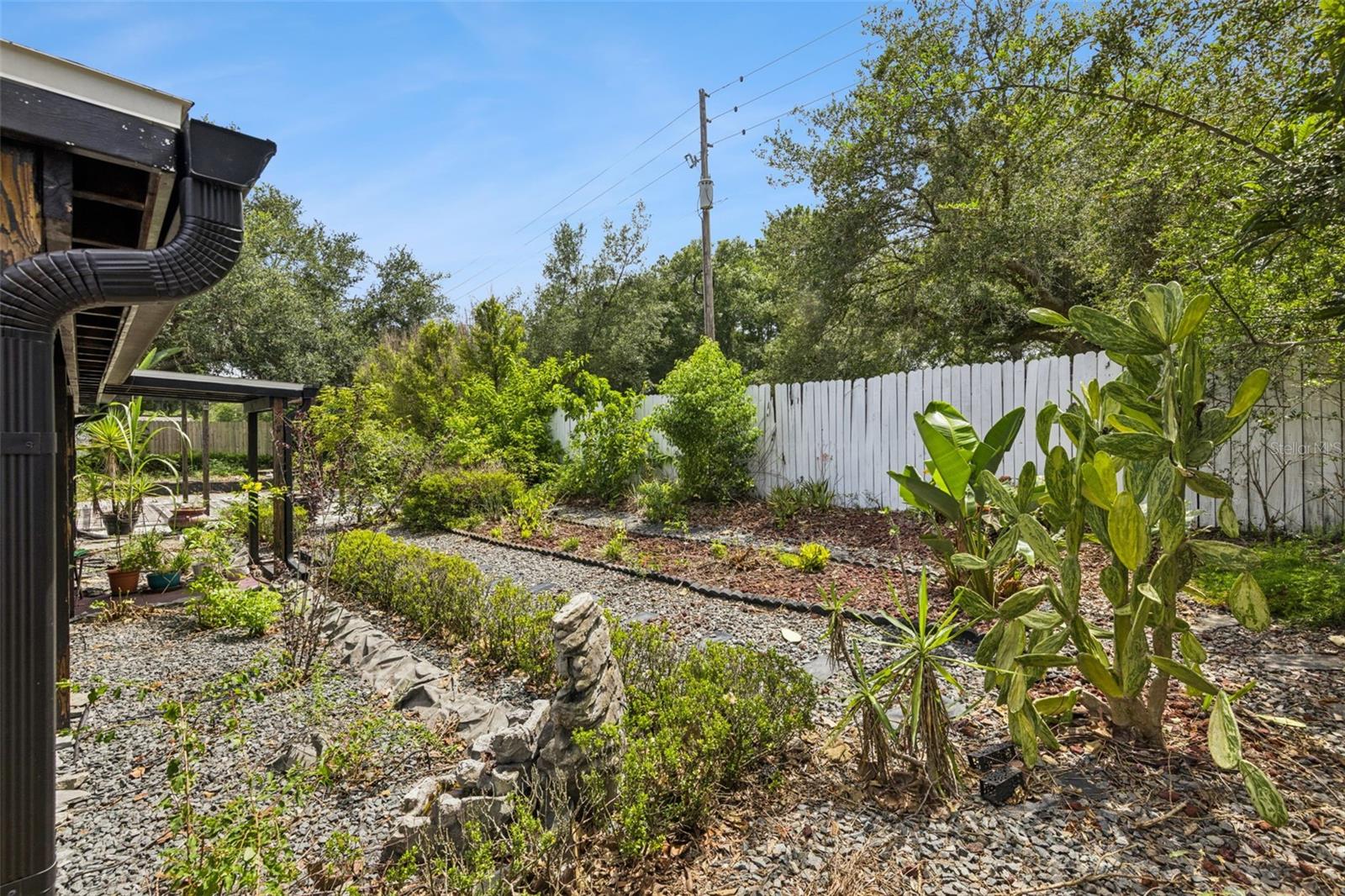 SHADOW HILL - Residential