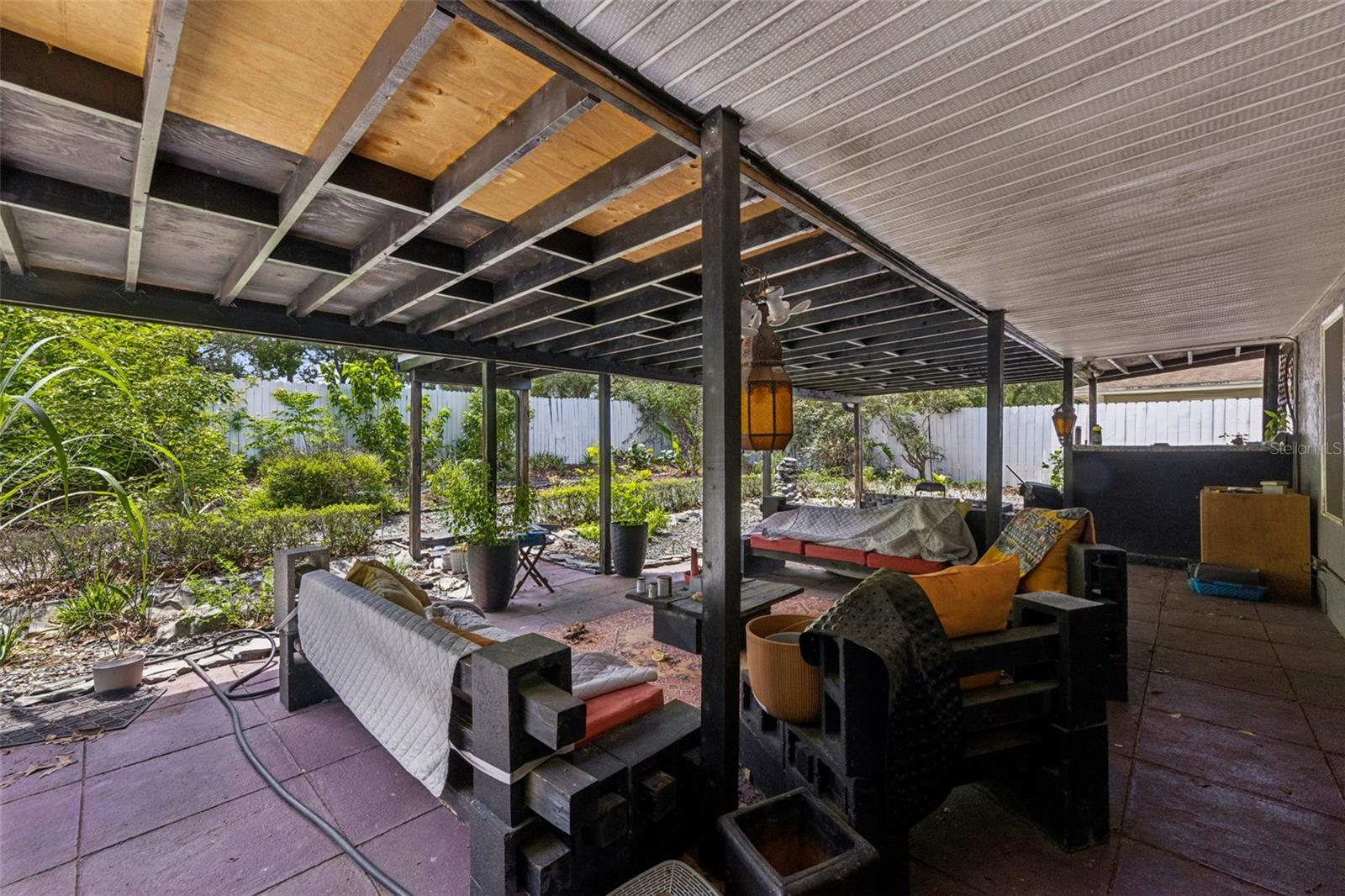 SHADOW HILL - Residential