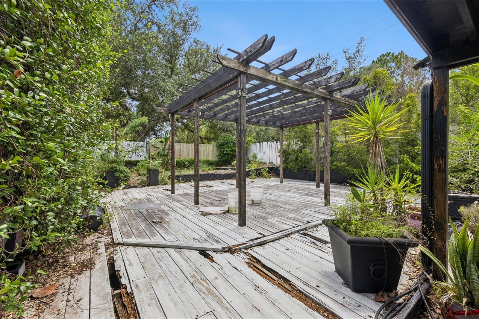 SHADOW HILL - Residential