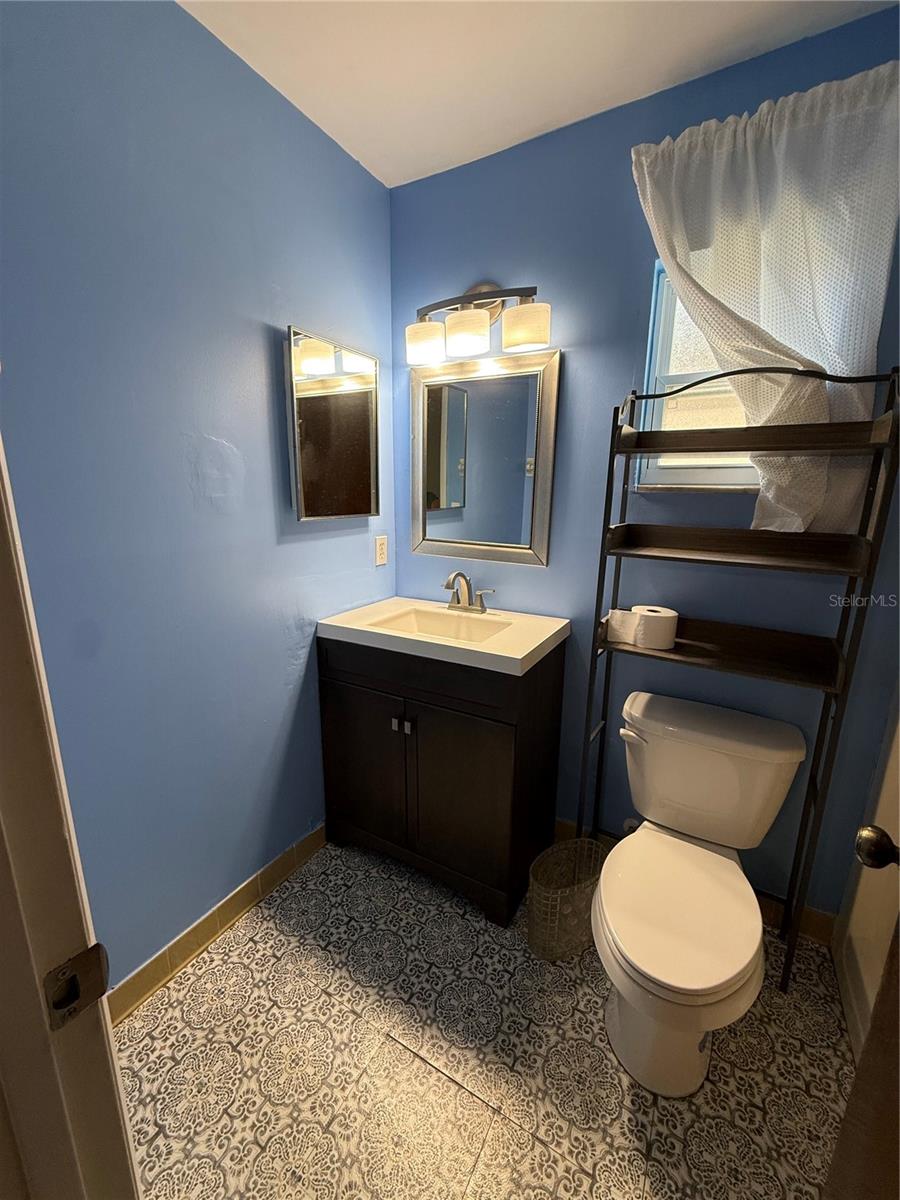 NORTH ORLANDO TERRACE UNIT 1 SEC 2 - Residential Lease