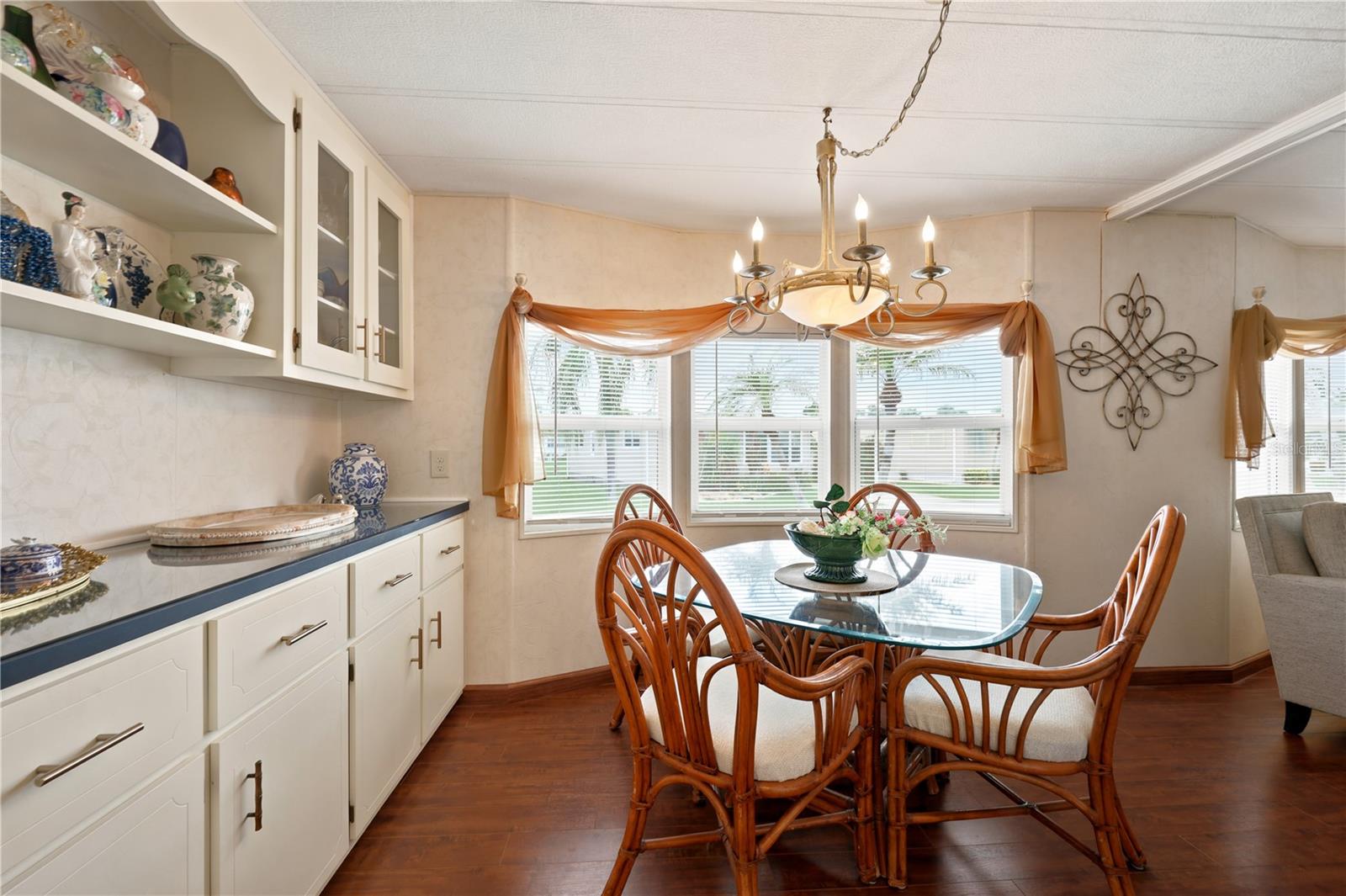 MAPLE LEAF ESTATES - Residential