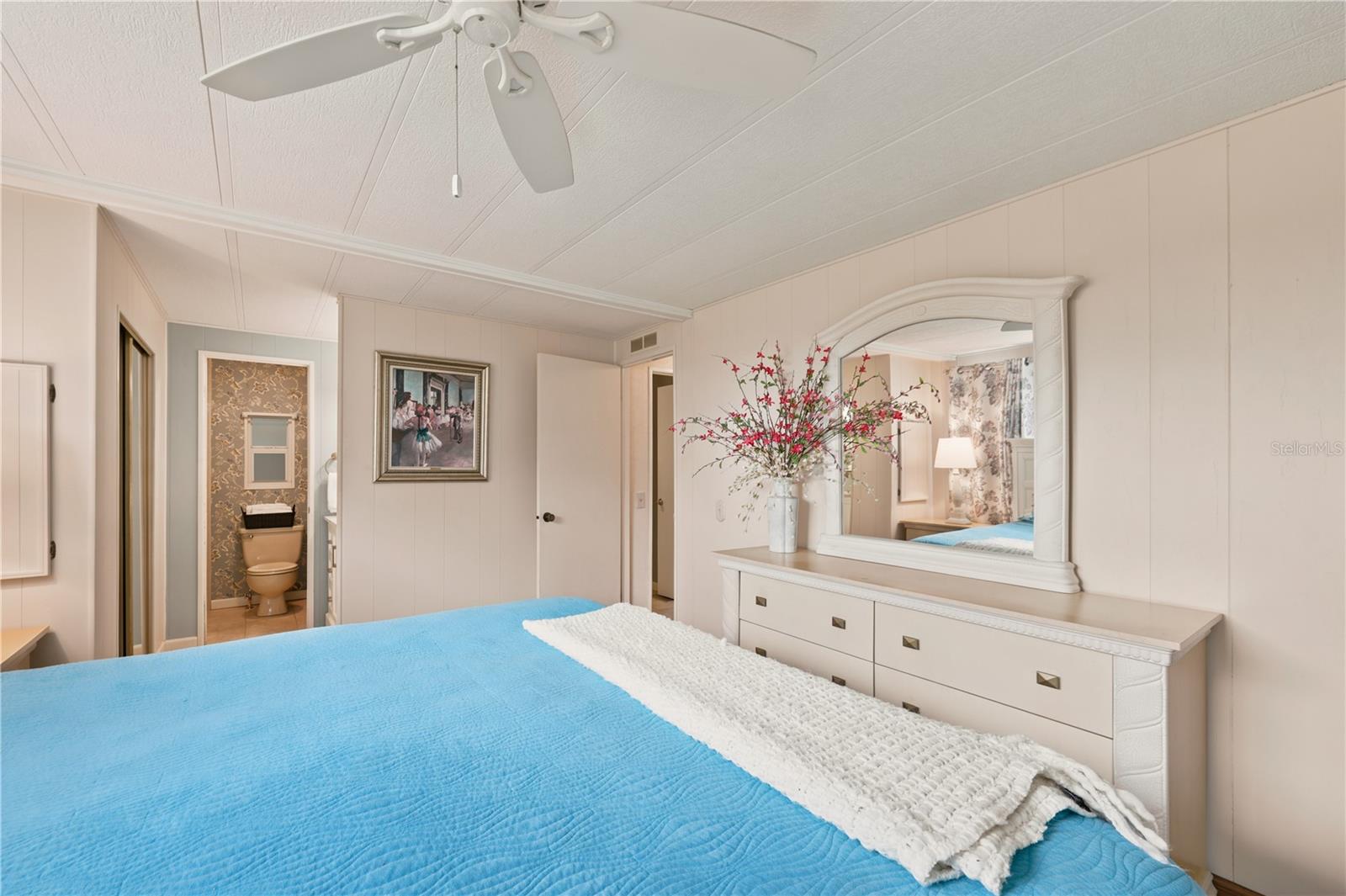MAPLE LEAF ESTATES - Residential