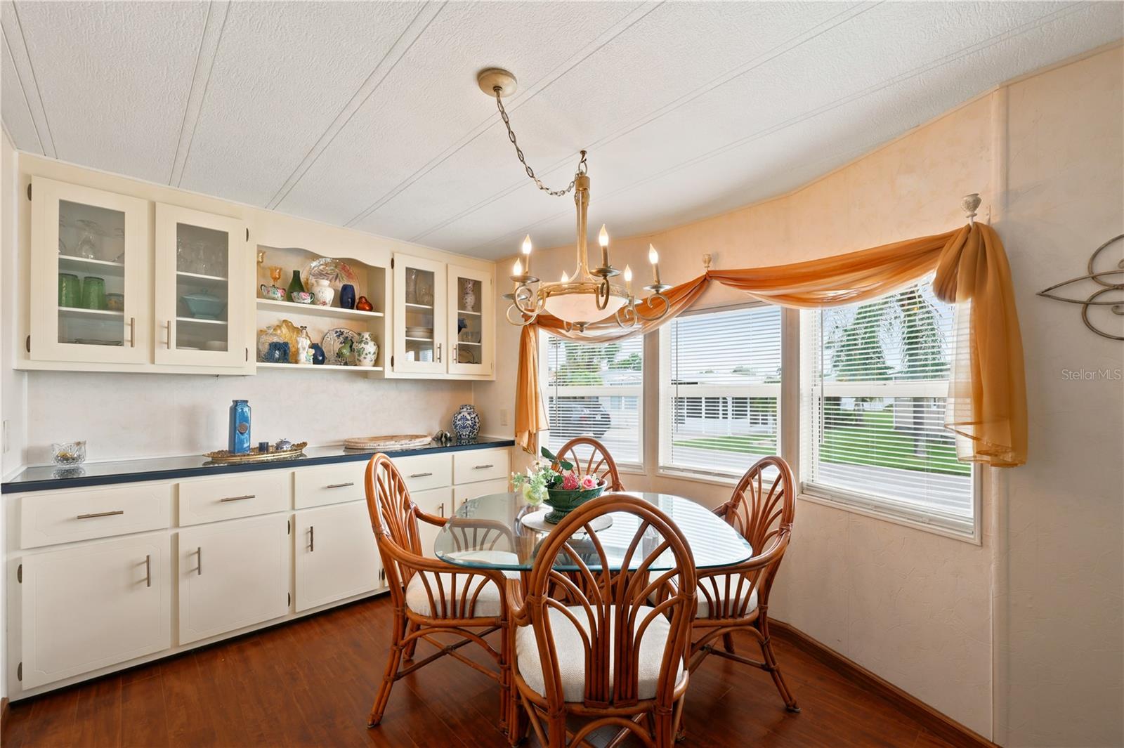 MAPLE LEAF ESTATES - Residential