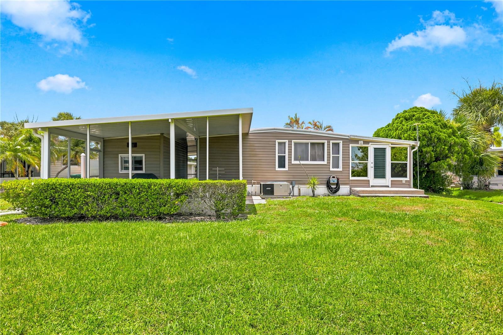 MAPLE LEAF ESTATES - Residential