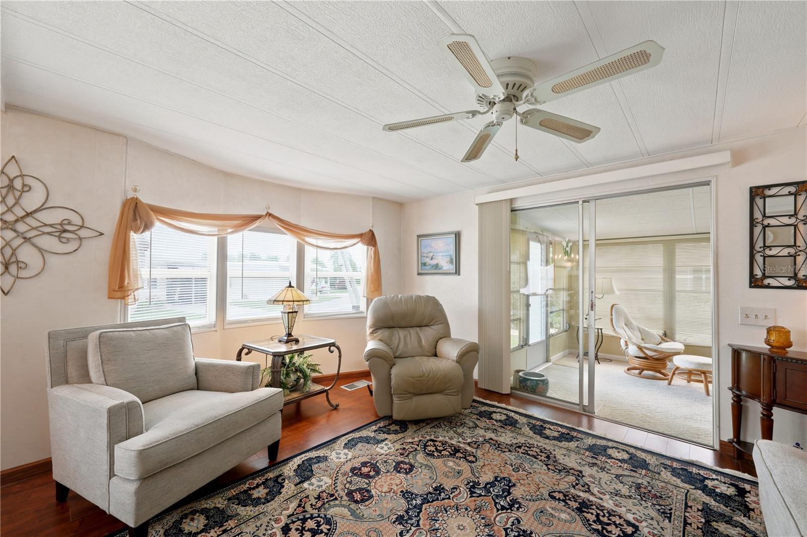 MAPLE LEAF ESTATES - Residential