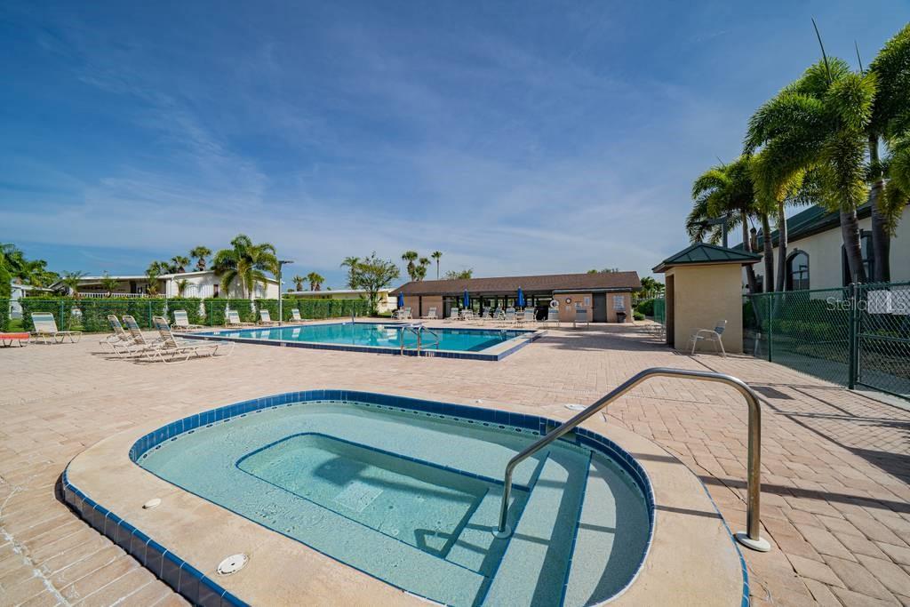 MAPLE LEAF ESTATES - Residential