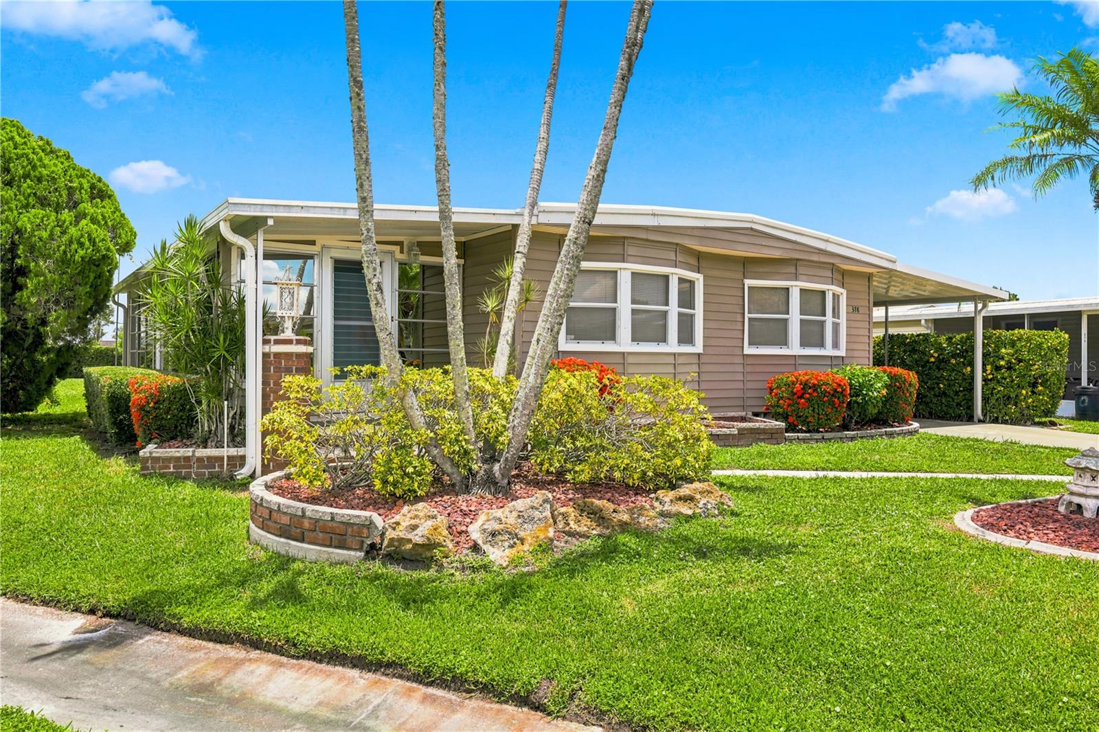 MAPLE LEAF ESTATES - Residential