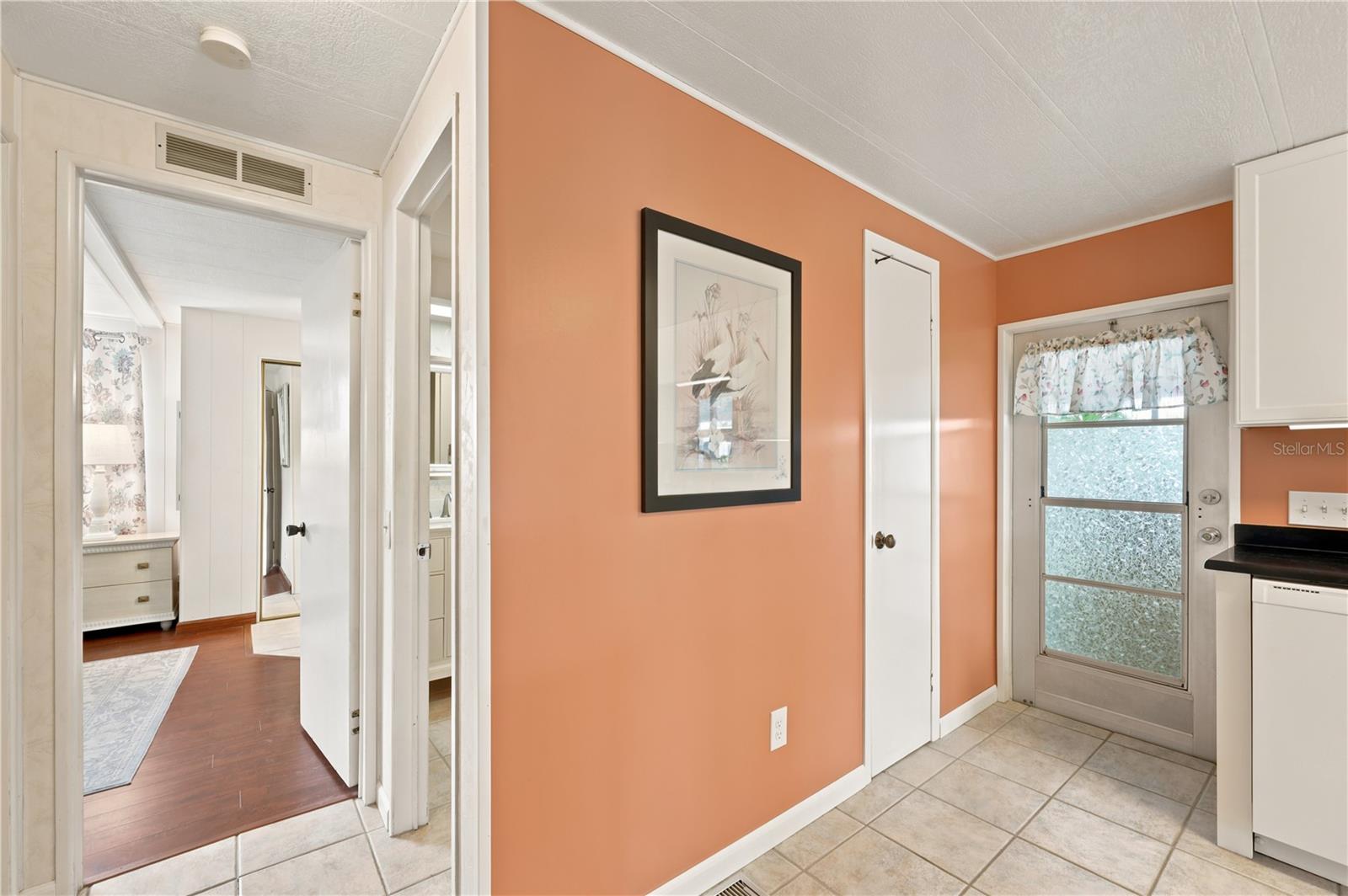 MAPLE LEAF ESTATES - Residential