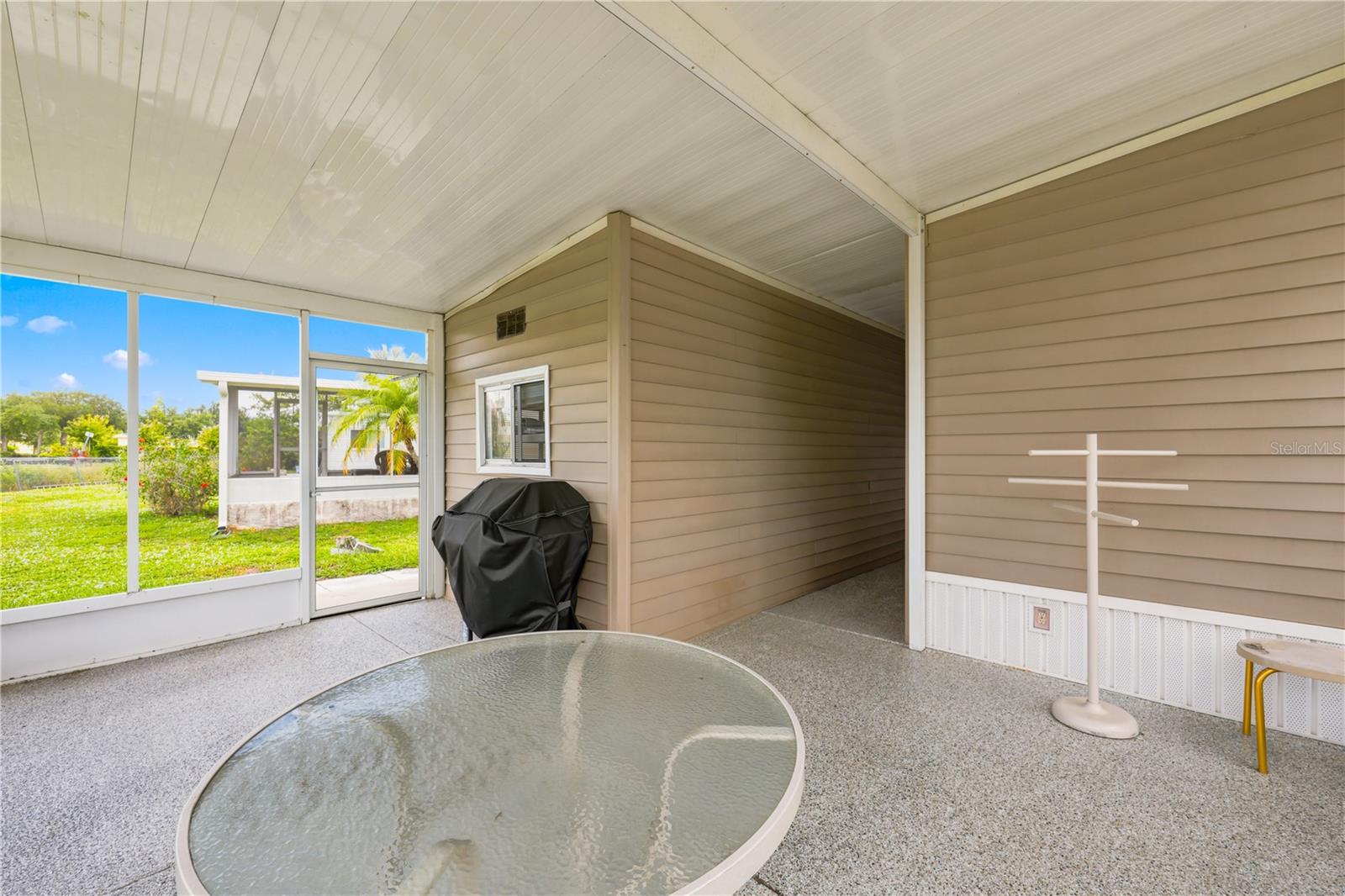 MAPLE LEAF ESTATES - Residential