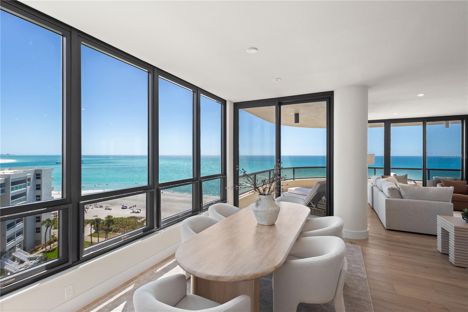 L AMBIANCE 1 - Residential