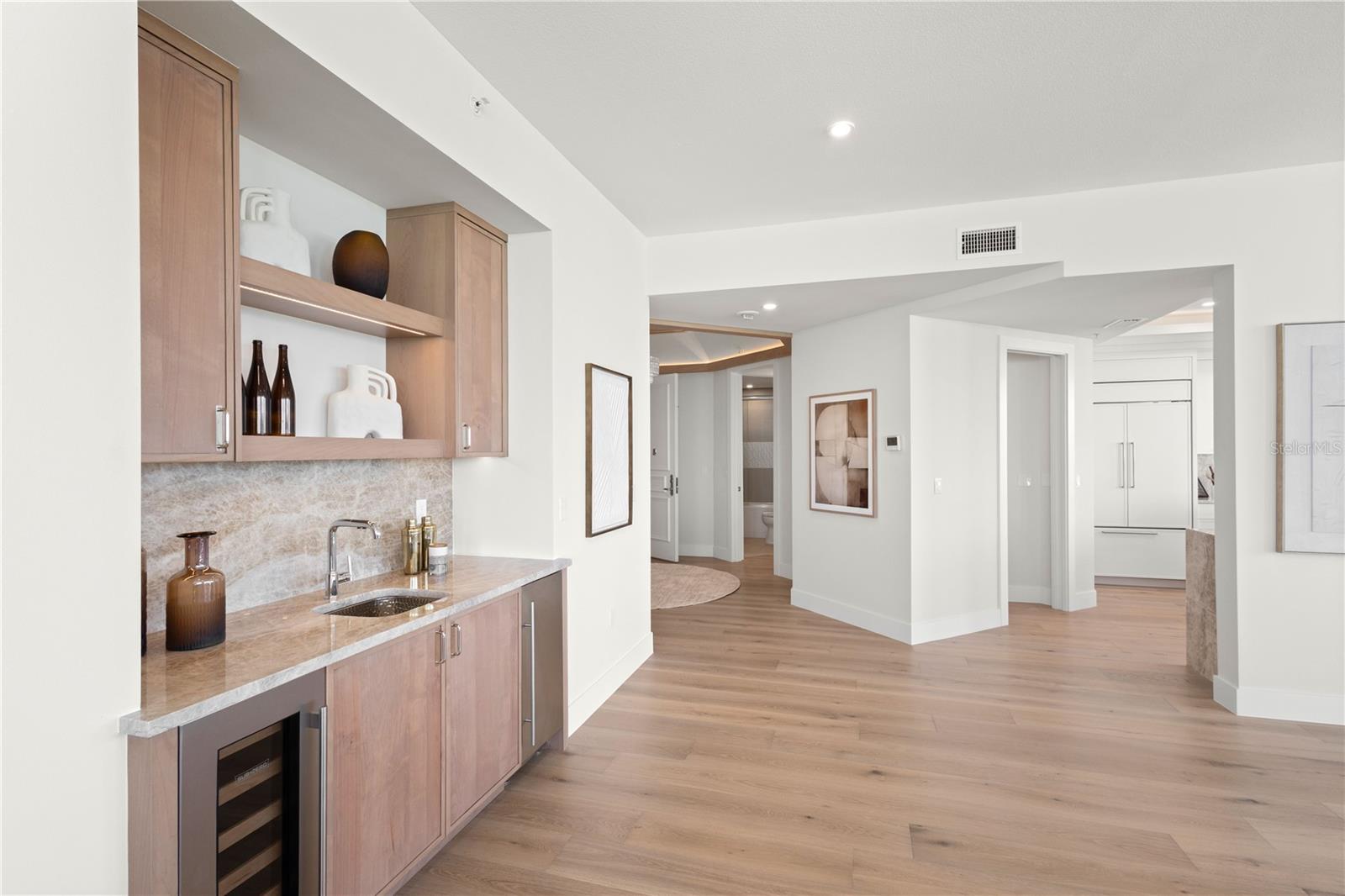 L AMBIANCE 1 - Residential