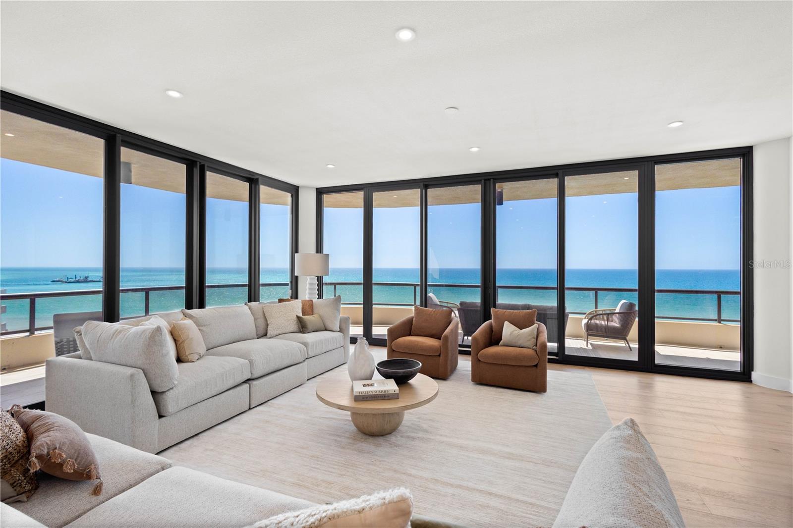 L AMBIANCE 1 - Residential