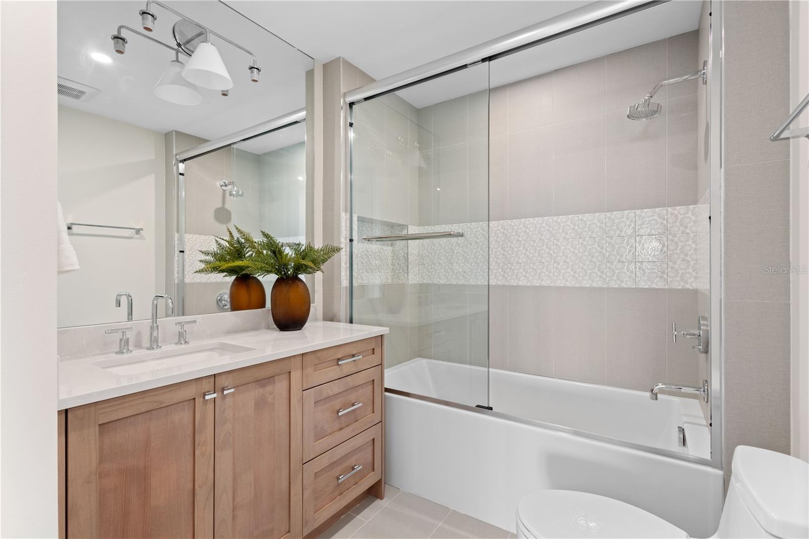 L AMBIANCE 1 - Residential