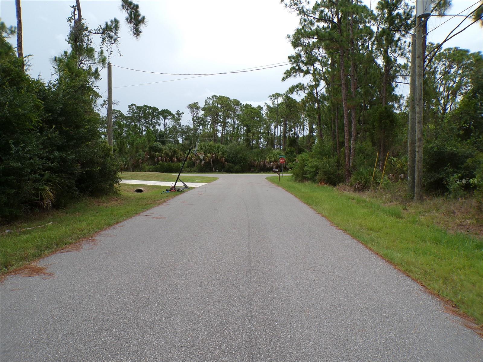 PORT CHARLOTTE SUB 25 - Land