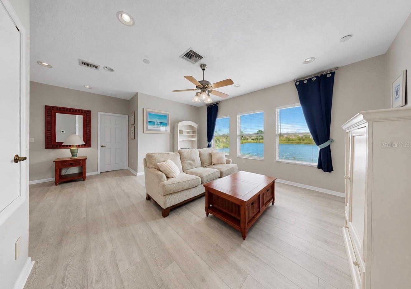 BAHIA LAKES PH 2 - Residential