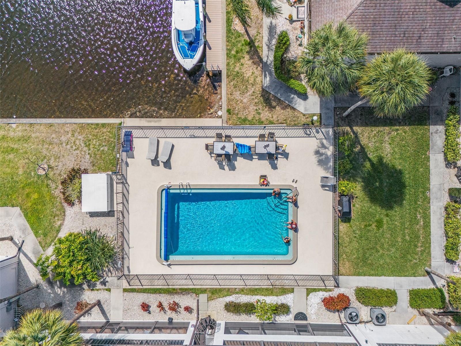 KATOVA WINDS CONDO - Residential