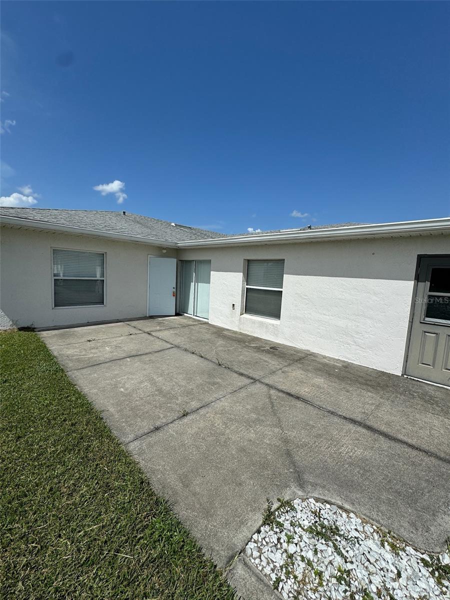 1 month free rent! Application is free. Income requirement is 3 times the monthly rent. 600 credit score. No evictions within the last 5 years. Background check will be performed on all applicants. $20 monthly for trash added to monthly invoice. Resident’s benefits package $24.99 per month. Renters liability insurance required, or can be obtained through landlord at $13.50 per month. If there are pets: Non refundable pet deposit $300 per pet. Re-occurring pet fee $25 per month per pet. Pet fees are if applicable. 2 pet maximum. No aggressive dog breeds.