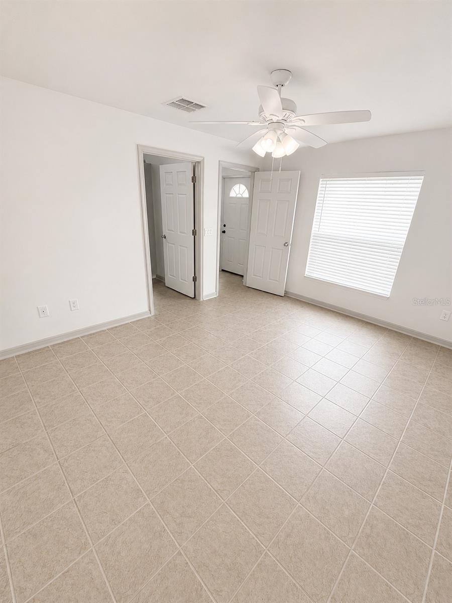 WALNUT RIDGE - Residential Lease