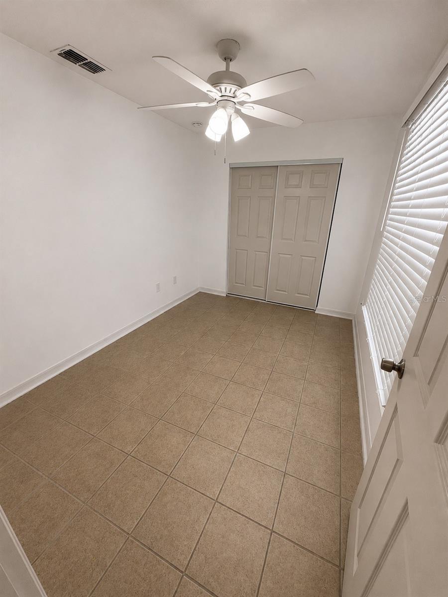 WALNUT RIDGE - Residential Lease