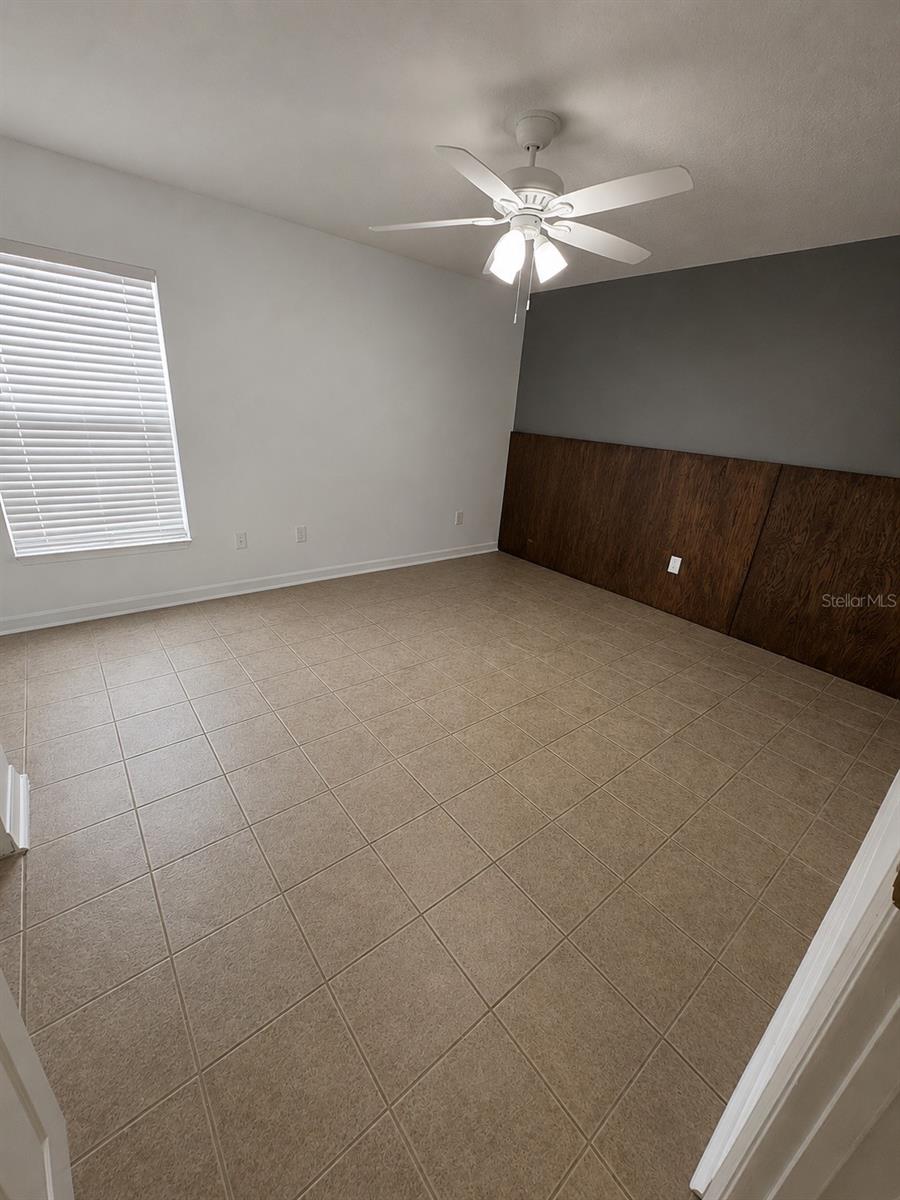 WALNUT RIDGE - Residential Lease