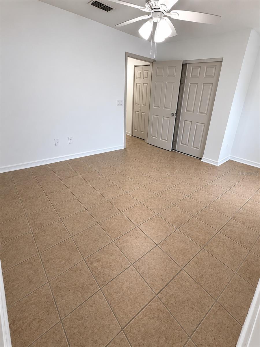 WALNUT RIDGE - Residential Lease