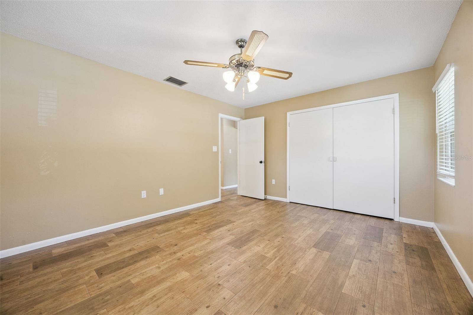 UMATILLA SMITH TURNER BLK - Residential