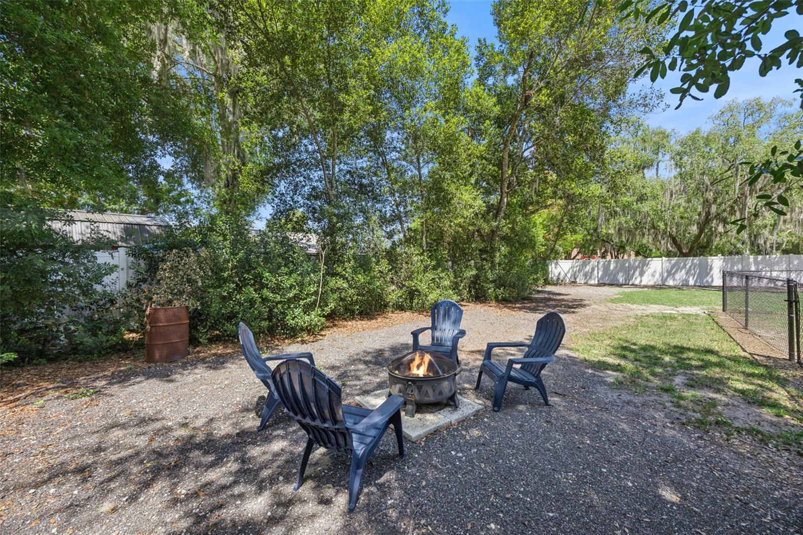 UMATILLA SMITH TURNER BLK - Residential