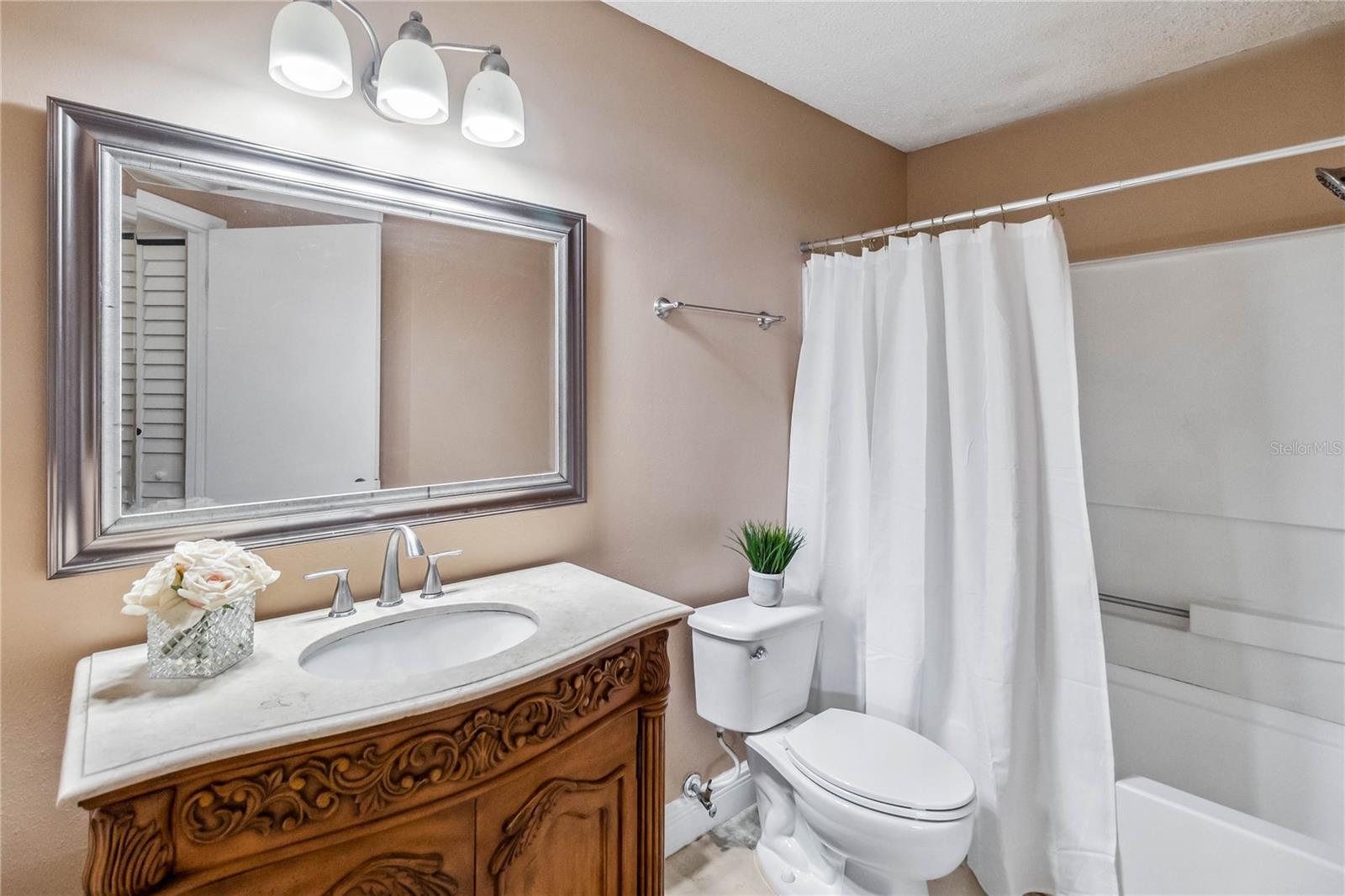 REGENCY PARK AT LAKE MARY A CONDO - Residential