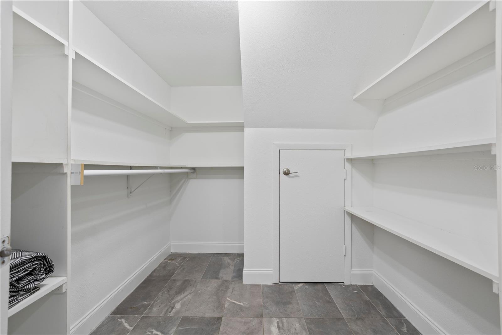 HOLLOWBROOK WEST PH 4 - Residential