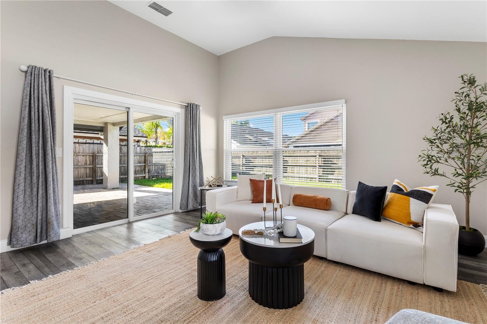 HOLLOWBROOK WEST PH 4 - Residential
