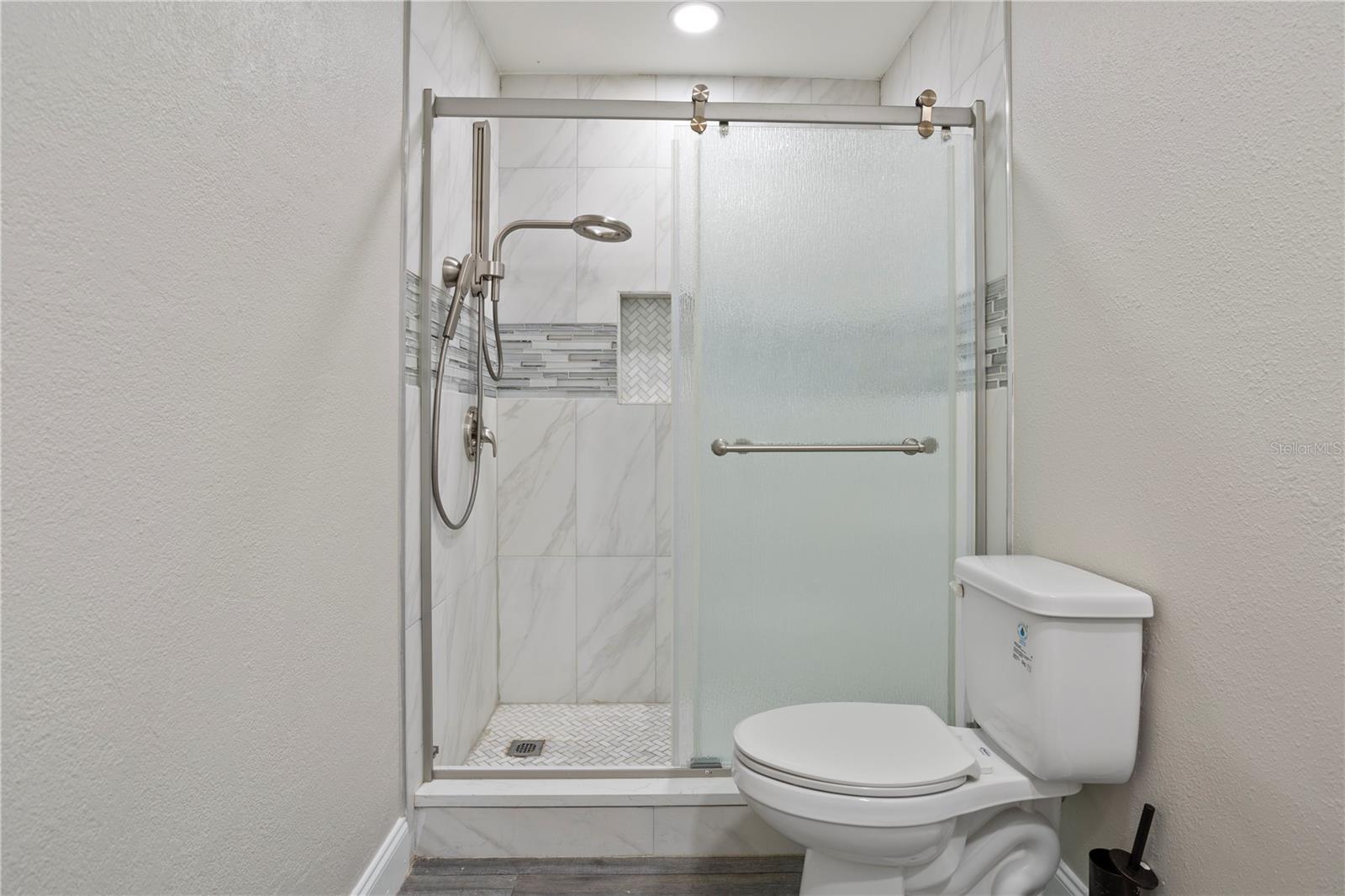 HOLLOWBROOK WEST PH 4 - Residential
