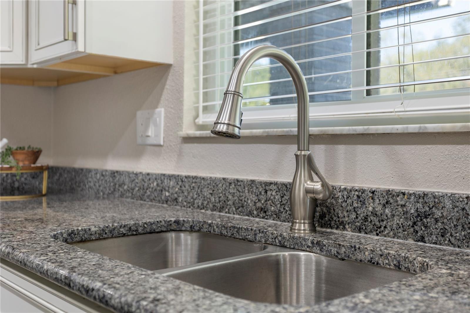 HOLLOWBROOK WEST PH 4 - Residential